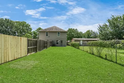 10022 Raymondville Road #B, Houston, TX 77093 - Photo 27