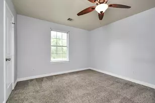 10022 Raymondville Rd, Houston, TX 77093 - Photo 25