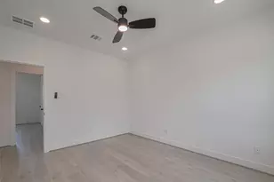 1350 W 24th St, Houston, TX 77008 - Photo 29