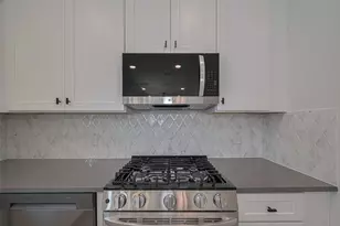 1350 W 24th St, Houston, TX 77008 - Photo 15