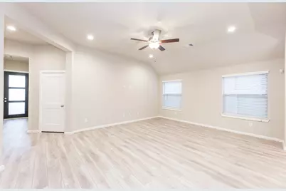 4022 Maple Glen Drive, Fulshear, TX 77441 - Photo 5