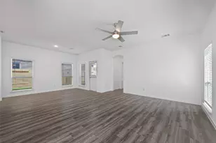 9750 Enclave Ridge Rd, Willis, TX 77318 - Photo 7