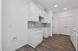 9750 Enclave Ridge Rd, Willis, TX 77318 - Photo 19