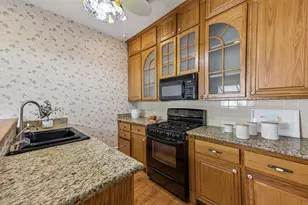 1301 Rutland St, Houston, TX 77008 - Photo 19