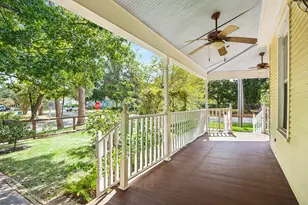 1301 Rutland St, Houston, TX 77008 - Photo 3