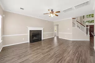 3821 Houston Lake Dr, Pearland, TX 77581 - Photo 9