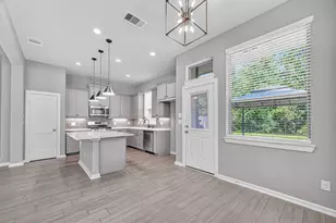 477 Longleaf Pine Dr, Montgomery, TX 77316 - Photo 1