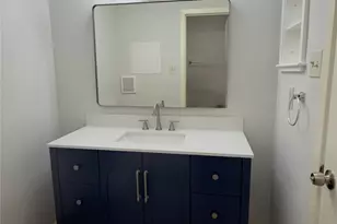 7200 Clarewood Dr, Houston, TX 77036 - Photo 15