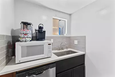 2509 Whitney Street #B, Houston, TX 77006 - Photo 15