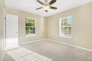 2102 N Galveston Ave, Pearland, TX 77581 - Photo 13