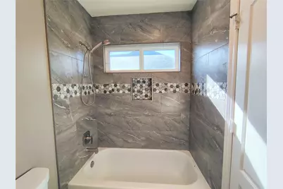 5515 Dawnington Place, Sugar Land, TX 77479 - Photo 33