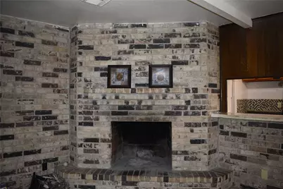 6718 Rowell Court, Houston, TX 77489 - Photo 9