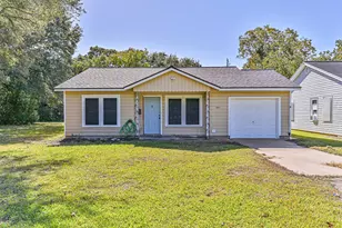 1007 Plum St, La Marque, TX 77568 - Photo 1