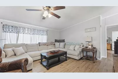 212 Highland Drive, Huntsville, TX 77320 - Photo 13