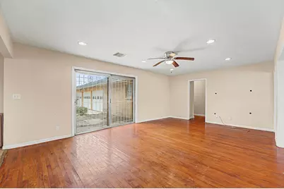 8103 Glen Vista Street, Houston, TX 77061 - Photo 25