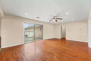 8103 Glenvista St, Houston, TX 77061 - Photo 25