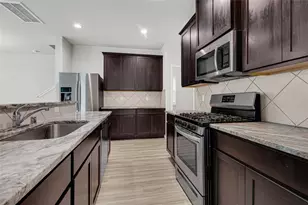 6518 Wenlock Dr, Houston, TX 77048 - Photo 5