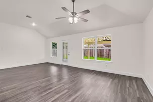 11919 Prosperity Point Dr, Houston, TX 77048 - Photo 3
