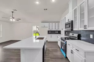 11919 Prosperity Point Dr, Houston, TX 77048 - Photo 11