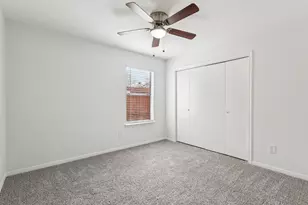 4634 Stonemede Dr, Friendswood, TX 77546 - Photo 19