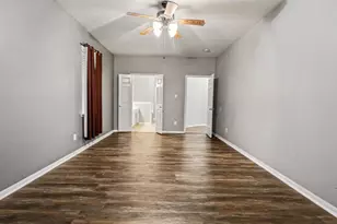 8410 Piping Rock, Baytown, TX 77523 - Photo 13