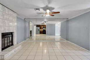 10919 Pigeonwood Dr, Houston, TX 77089 - Photo 7