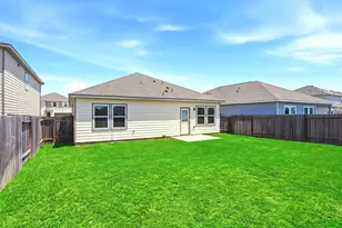 1028 Long Bay Ct, Brookshire, TX 77423 - Photo 7