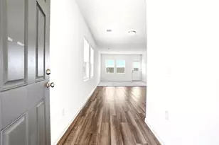 1028 Long Bay Ct, Brookshire, TX 77423 - Photo 9