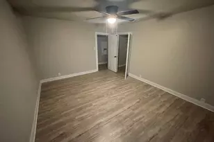 5229 Rue St, Houston, TX 77033 - Photo 17