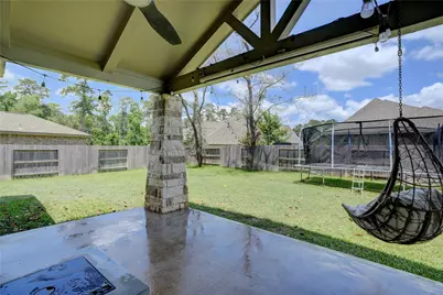632 Maple Creek Court, Conroe, TX 77304 - Photo 9