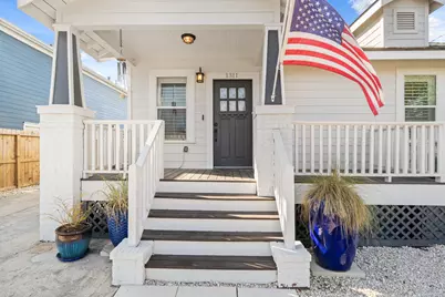 1311 Walton Street, Houston, TX 77009 - Photo 7
