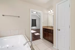 826 W 26th St, Houston, TX 77008 - Photo 25