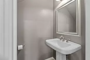 826 W 26th St, Houston, TX 77008 - Photo 13