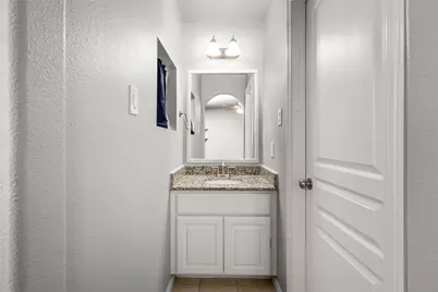 826 W 26th Street #A, Houston, TX 77008 - Photo 29