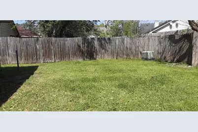 8527 Ashlawn Drive, Houston, TX 77083 - Photo 15