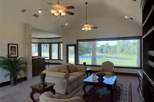 901 Huffman St, Montgomery, TX 77316 - Photo 3