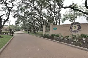 8003 Oakwood Forest Dr, Houston, TX 77040 - Photo 45