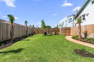 1101 Moody Ave, Galveston, TX 77550 - Photo 31