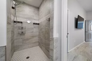 1101 Moody Ave, Galveston, TX 77550 - Photo 11