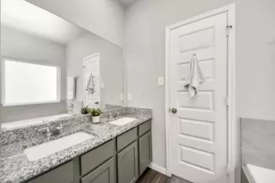 2473 Carp Dr, Conroe, TX 77384 - Photo 21