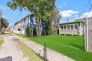 4611 Ave S, Galveston, TX 77551 - Photo 29