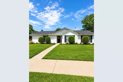 2204 S Fisher Court, Pasadena, TX 77502 - Photo 1