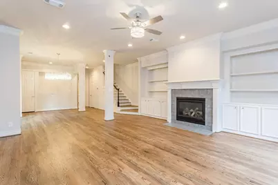 2504 Park Street #B, Houston, TX 77019 - Photo 11