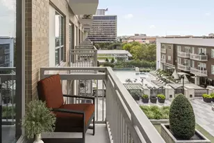 2727 Travis St, Houston, TX 77006 - Photo 17