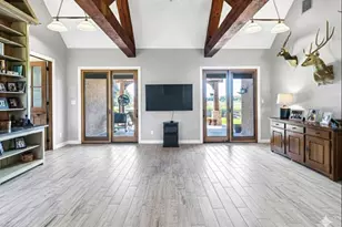 100 Pecan Grove Rd, Sealy, TX 77474 - Photo 9