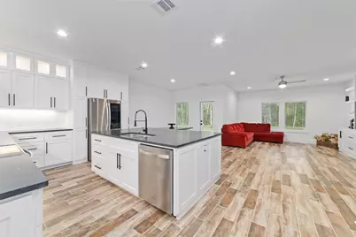 3014 Titus, New Caney, TX 77357 - Photo 7