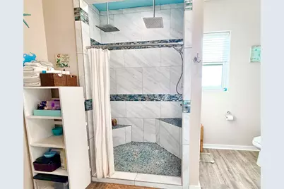 1051 Honeysuckle, Crystal Beach, TX 77650 - Photo 9