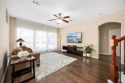 6315 Linfield Bluff Lane, Katy, TX 77494 - Photo 15