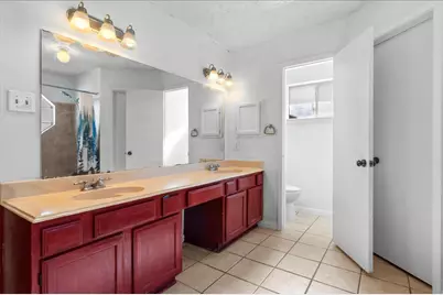 14315 Royal Hill Drive, Houston, TX 77083 - Photo 17