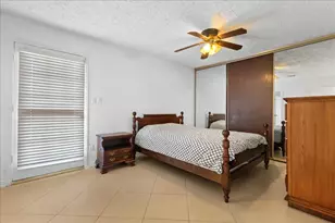 14315 Royal Hill Dr, Houston, TX 77083 - Photo 19